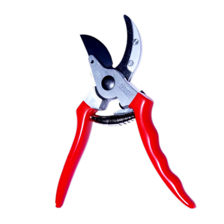 قیچی باغبانی