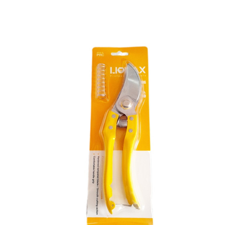 قیچی باغبانی